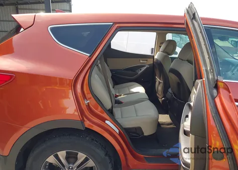 2015 Hyundai Santa Fe Sport 2.4L z USA, uszkodzony, nr VIN 5XYZTDLB0FG255995